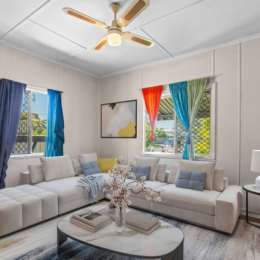 Private Character Home with Leafy Surrounds - Photo 1