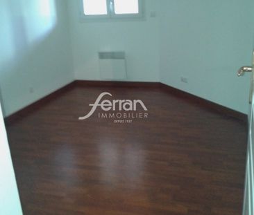 Location Appartement 3 pièces 62m² DRAGUIGNAN 83300 - Photo 3