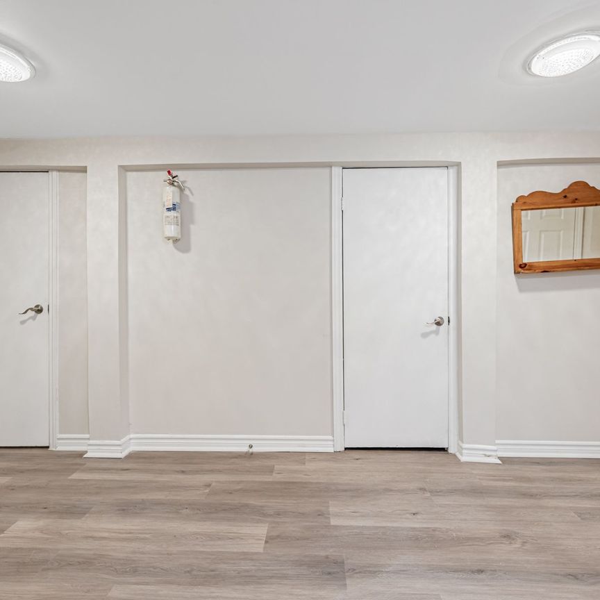 For Lease - 708 Carnegie Avenue Unit# Lower, Oshawa, Ontario - Photo 1