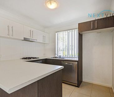 2/369 Sandgate Road, Shortland NSW 2307 - Townhouse For Rent | Domain - Photo 2