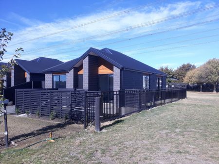 31 Piripiri Place, Upper Riccarton - Photo 4