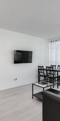 FURNISHED-Available November 1st - 1 Bedroom + Den @ 438 Seymour - Photo 1