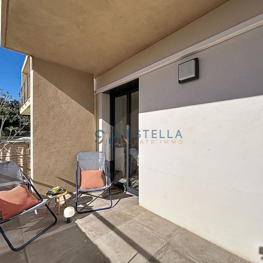 Charmant T3 en Souplex Meublé avec Double Terrasse et Vue Mer, - Photo 1