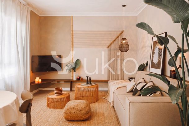 Barcelona Capital, Catalonia 08021 - Photo 1