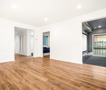 Luxury Family Living With Space, Style and Premium Finishes - Photo 4