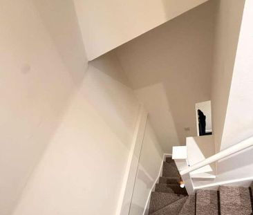 Bell Hill, Rothwell, NN14 - Photo 5