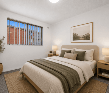 Updated Apartment with Lock-Up Garage in a Prime Liverpool CBD Loca... - Photo 3