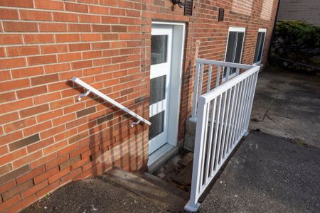 For Lease - 685 Emerson Avenue Unit# Lower, Oshawa, Ontario - Photo 4