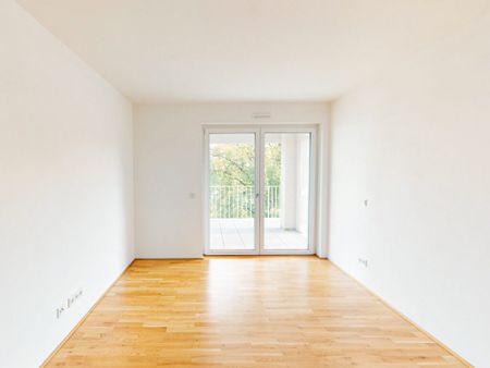 Jetzt anmieten! Gemütliche 4-Zimmer-Wohnung mit EBK, Fußbodenheizung und zwei Bäder - Photo 2