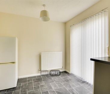 2 bedroom terraced house to rent - Photo 6