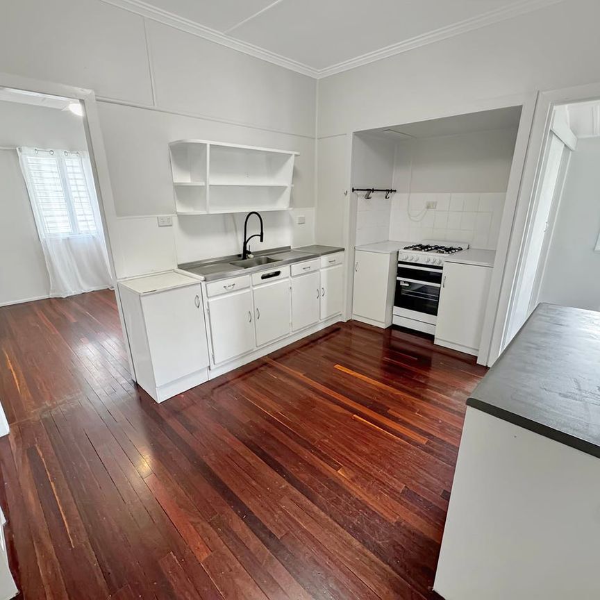 DESIGNED FOR FAMILY! - Photo 1