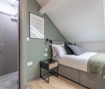 Room 5, 300 Beersbridge Road, Belfast, BT5 5DY - Photo 5