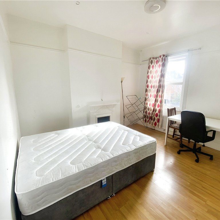 Recreation Road, Guildford, Surrey, GU1 1HP - Photo 1