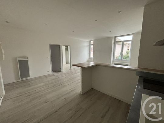 Location Appartement 4 pièces 68m² ORTHEZ 64300 - Photo 1