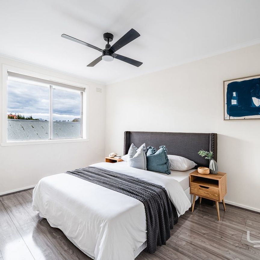 Stylish Comfort in the Heart of Williamstown! - Photo 1