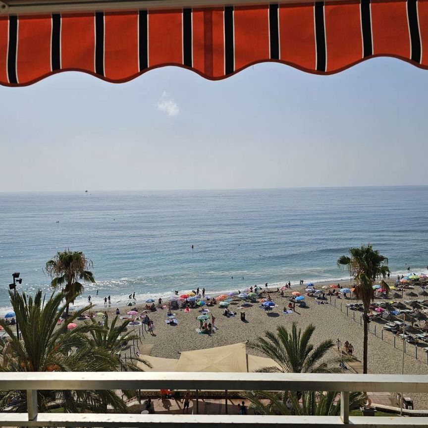 Alquiler de piso en Paseo Marítimo Rey de España - Photo 1