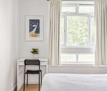 2 bedroom flat to rent - Photo 5