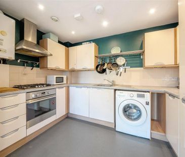 2 bedroom apartment to rent - Photo 6