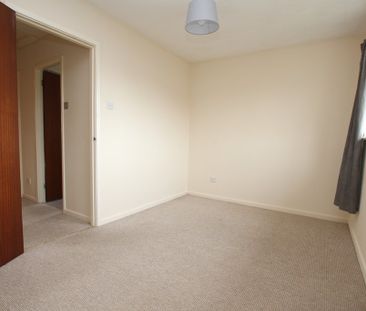 2 Bedroom Semi-Detached House, Chester - Photo 3