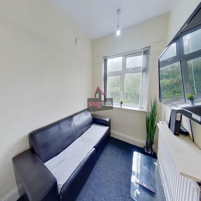 4 bedroom house to rent - Photo 1