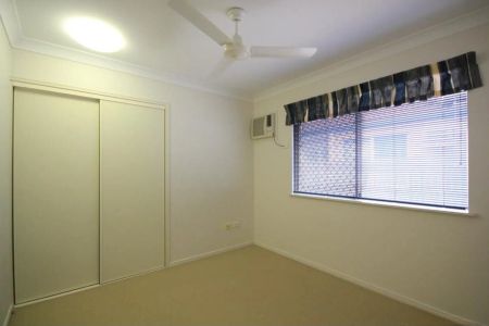 Your Perfect Family Home in Bohle Plains - Space, Location & Lifestyle! - Photo 2