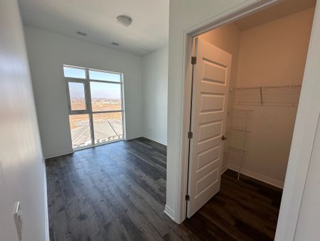 For Lease - 460 Gordon Krantz Avenue Unit# 615, Milton, Ontario - Photo 3