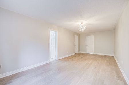 For Lease - 56 North Lake Road Unit# #22, Richmond Hill, Ontario - Photo 3