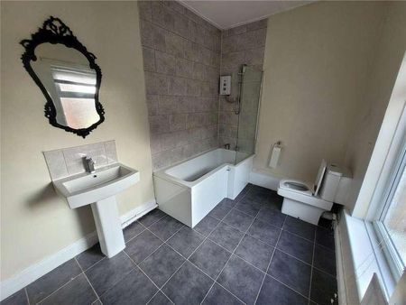 South Terrace, Horden, SR8 - Photo 5