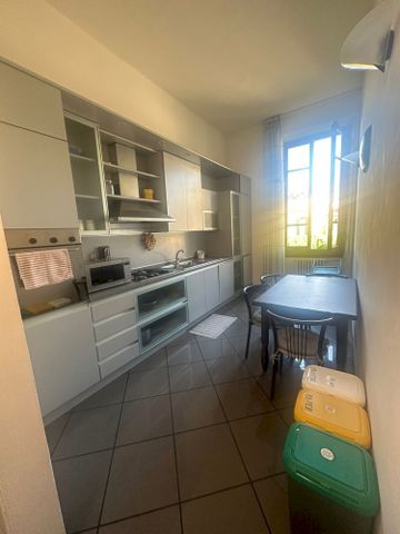 Spacious private room in Via Giordano Bruno - Photo 2