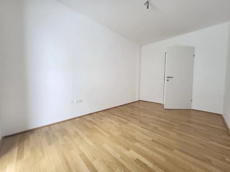 ERSTBEZUG 4-Zimmer-Wohnung mit Terrasse und Garten, Top 1 - Photo 4