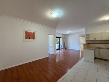 4/74-80 Woniora Road, Hurstville NSW 2220 - Apartment For Rent | Domain - Photo 5