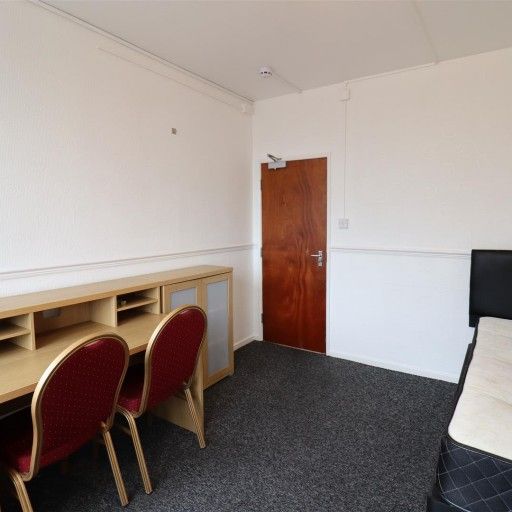 David Road, Coventry, CV1 2BW - Photo 1