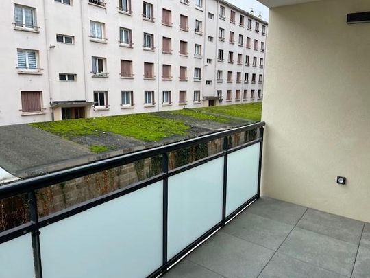 Location Appartement 2 pièces 43m² DECINES CHARPIEU 69150 - Photo 1