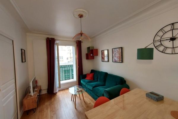 Appartement à louer à Paris 18Ème - Photo 1