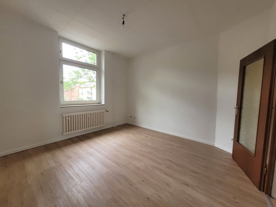 Renovierte 2-Zimmer-Wohnung sucht neue Mieter! Besichtigungstermine sind ab dem 01.10.24 möglich - Foto 1