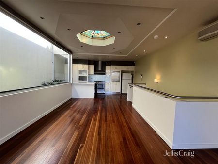1/200 Pigdon Street, Carlton North VIC 3054 - Townhouse For Rent | Domain - Photo 3