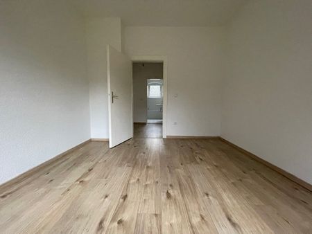 Demnächst frei! 2-Zimmer-Wohnung in Wilhelmshaven Hansaviertel - Photo 3