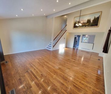 For Lease - 928 Wayne Drive Unit# Main, Newmarket, Ontario - Photo 2