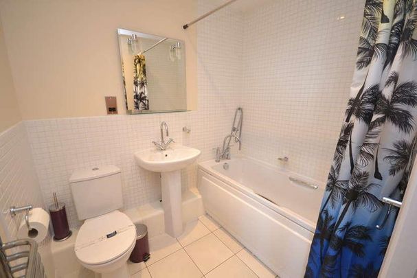 Weekday Cross Building, City Centre, NG1 - Photo 1