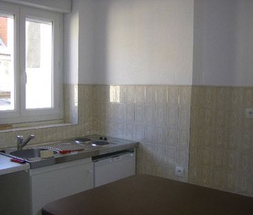 Location Appartement 1 pièce Meublé 23m² LE CREUSOT 71200 - Photo 1