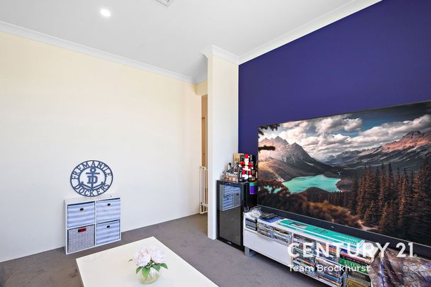 Big on Style, Easy on Upkeep - Photo 1