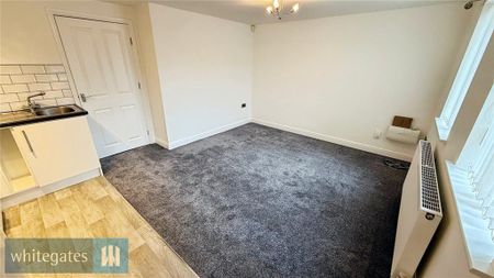 2 bedroom apartment to rent - Photo 2