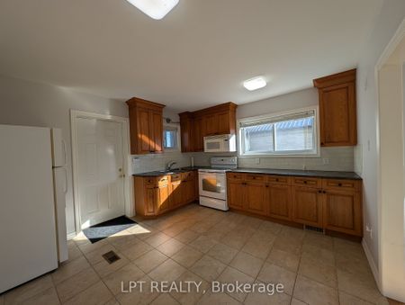 For Lease - 9 Atkinson Avenue Unit# Main, Toronto, Ontario - Photo 5
