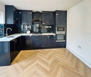 Brightside Avenue, Staines-upon-Thames, Surrey, TW18 1NQ - Photo 5