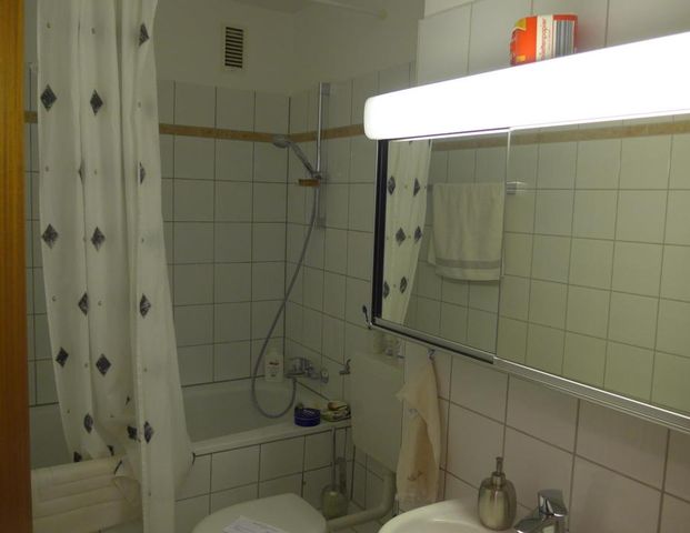 Schönes WOHNEN/HOMEOFFICE in Rhein Nähe mit großem sonnigen Balkon! - Foto 1