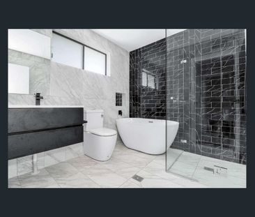 Contemporary Townhouse Living - Photo 6