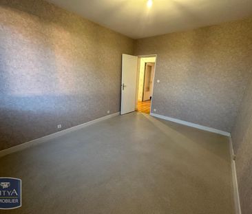 Location Appartement 2 pièces 52m² CHATEAUROUX 36000 - Photo 2