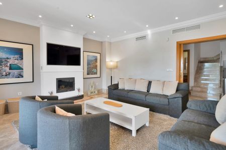 Marbella, Andalusia 29603 - Photo 5