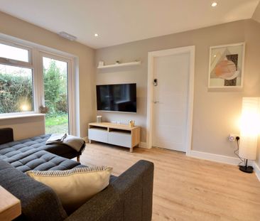 🌟Premium En-Suite Room🌟 Bedroom A - Photo 4