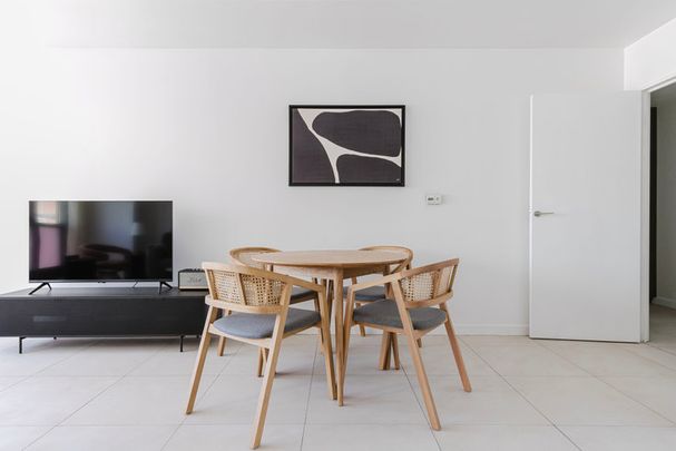 Rue Voltaire - Photo 1